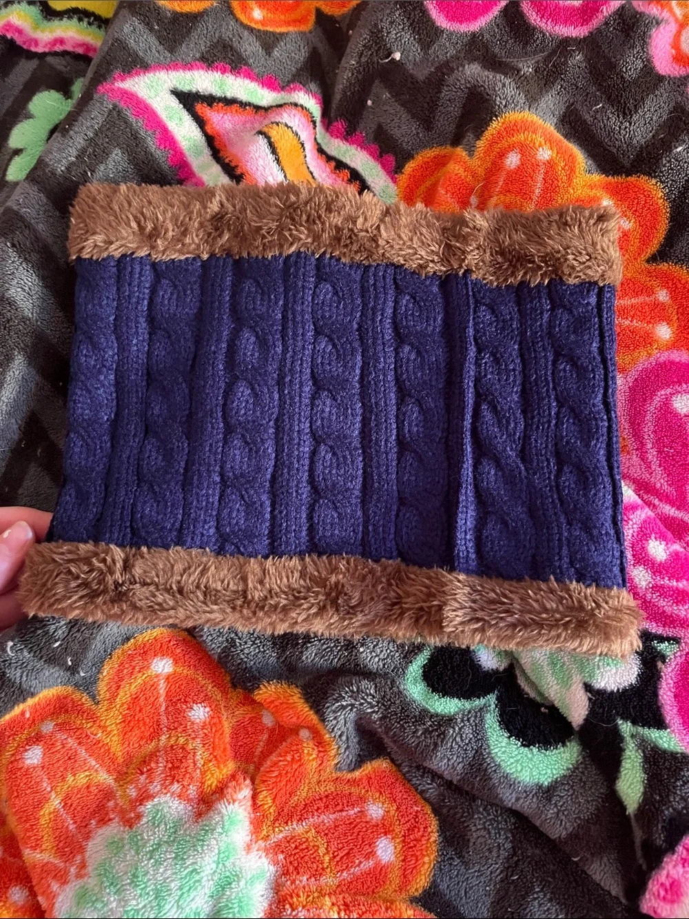 Brand New Loritta Navy Blue & Brown Winter Set
